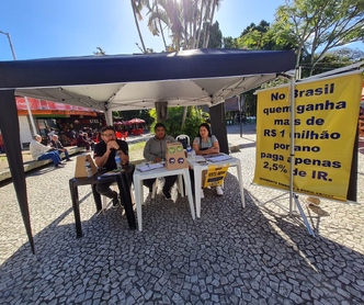 Plebiscito Popular - Sindicato coleta votos em Criciúma